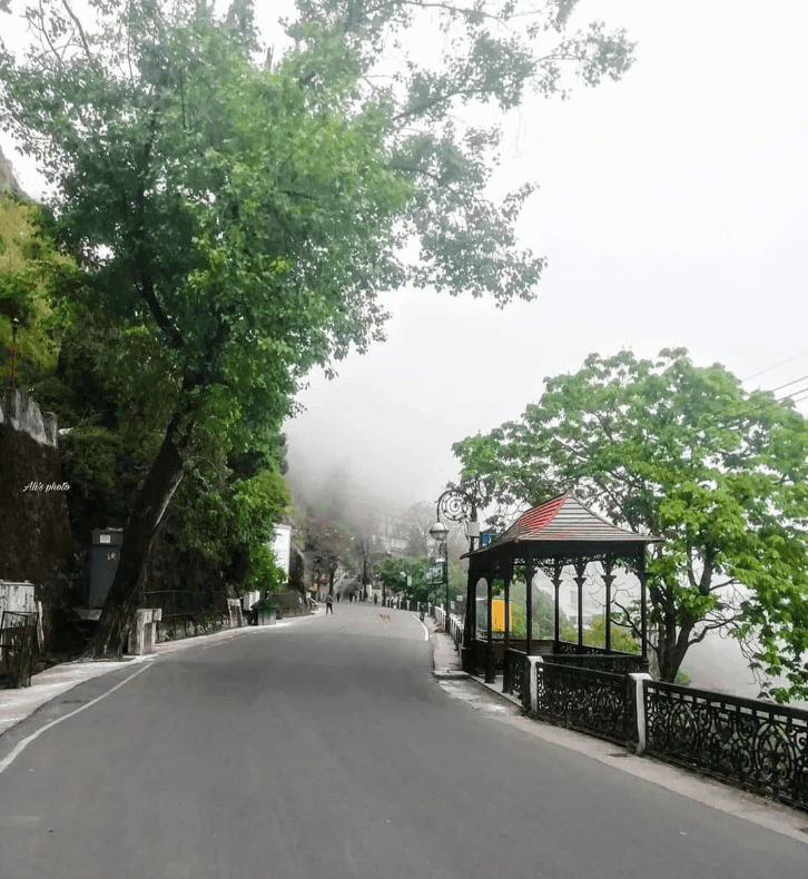Mall Road: