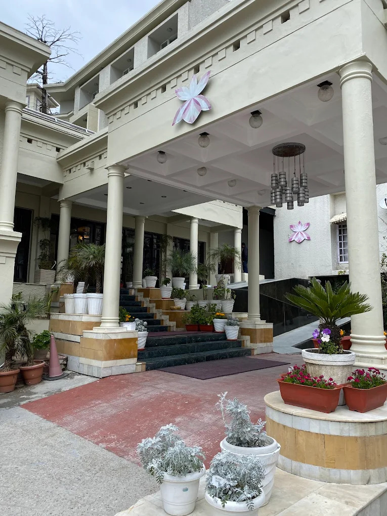 Royal Orchid Fort Resort 14